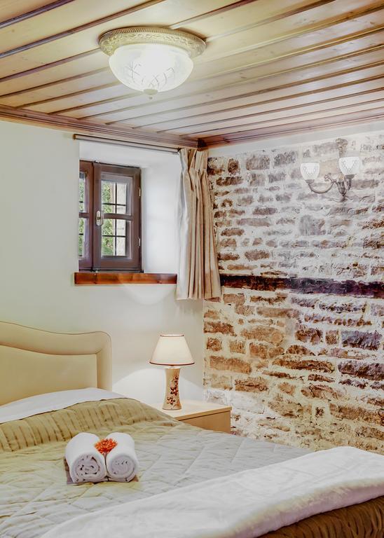 Archontiko Evridikis Hotel Vitsa Phòng bức ảnh